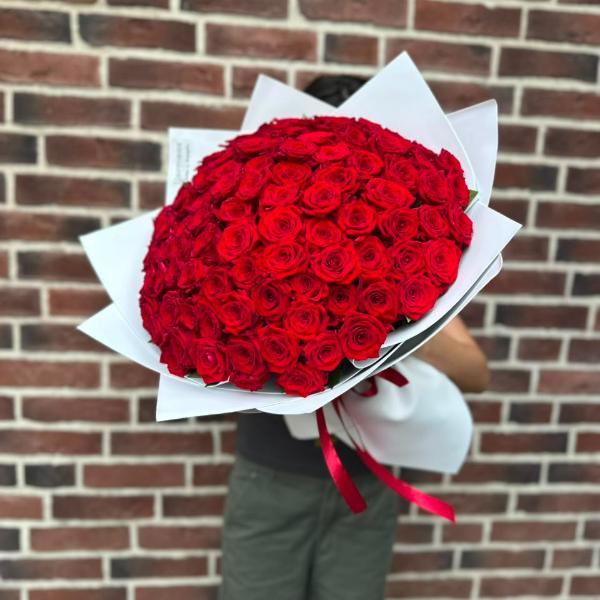 Букет из 101 розы " Astro Feya"
