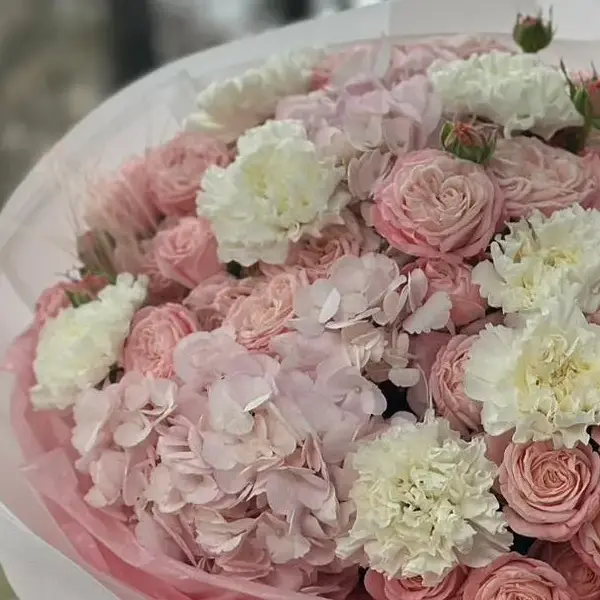 Сборный букет "Царица"